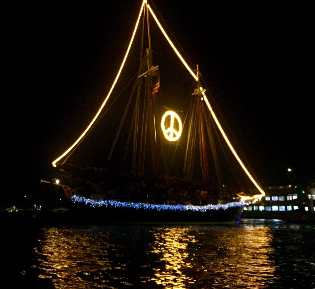 Full Moon Lighted Boat Parade Paddle